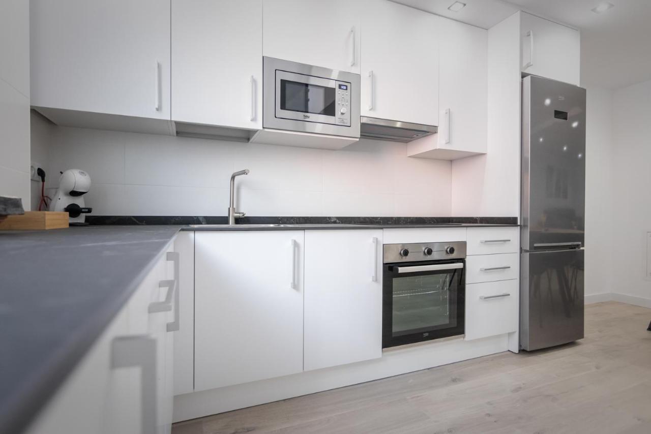 Apartamentos Soria Suites ภายนอก รูปภาพ