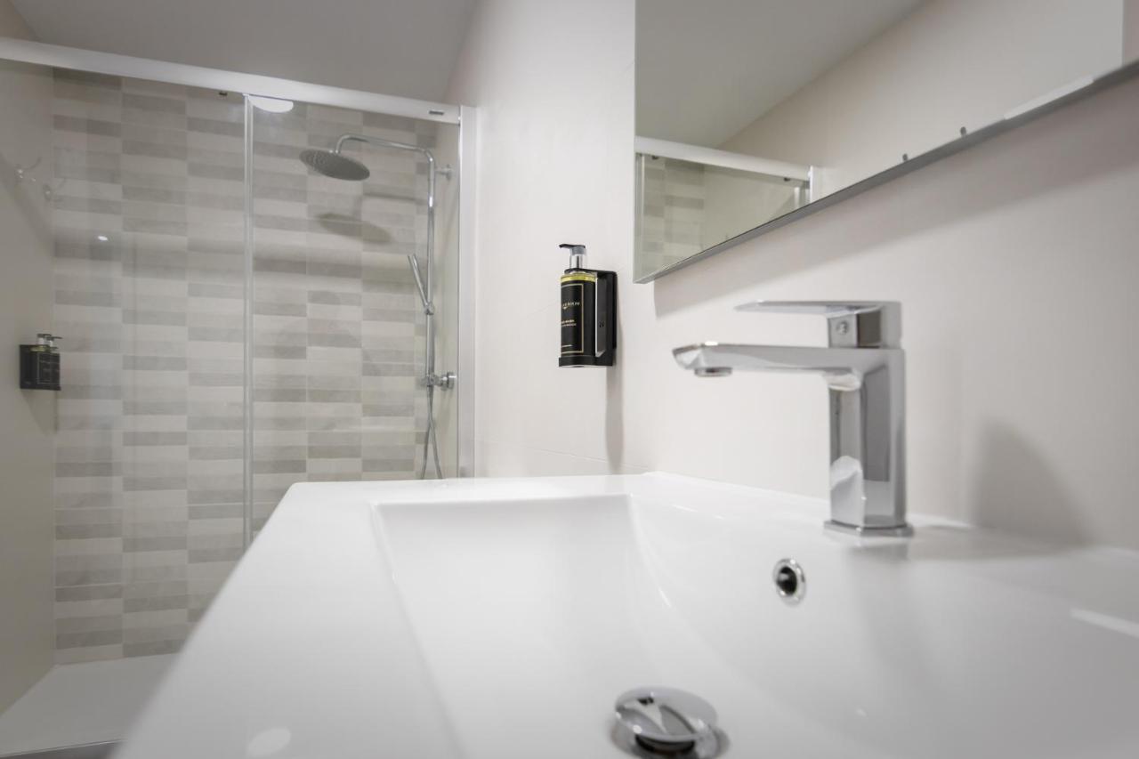 Apartamentos Soria Suites ภายนอก รูปภาพ