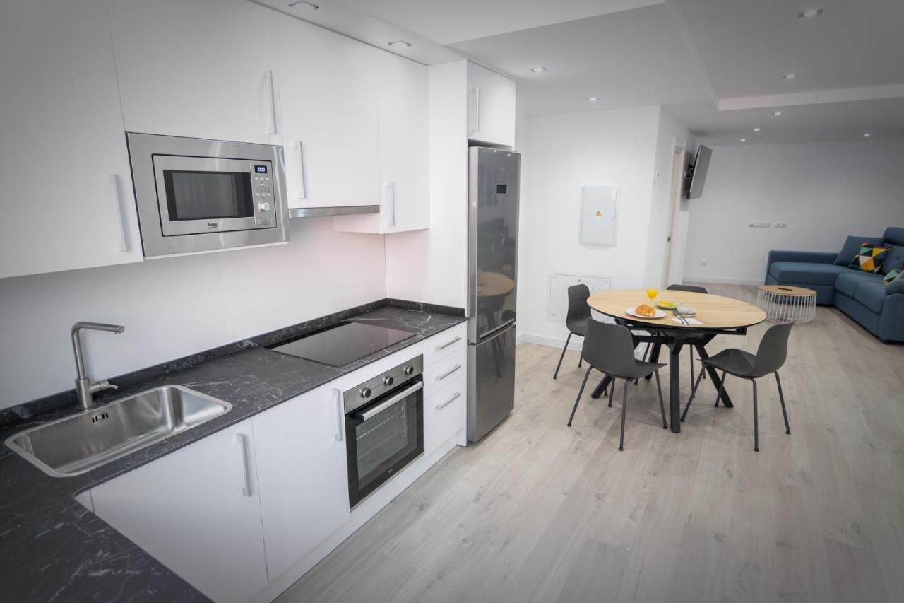 Apartamentos Soria Suites ภายนอก รูปภาพ