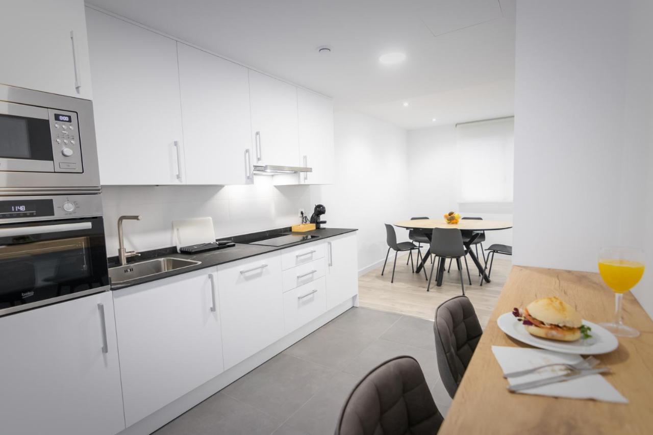 Apartamentos Soria Suites ภายนอก รูปภาพ