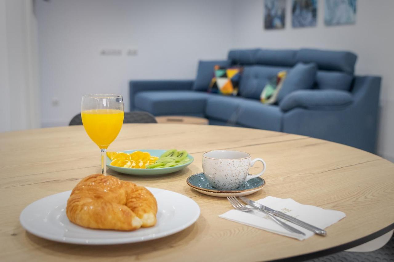 Apartamentos Soria Suites ภายนอก รูปภาพ