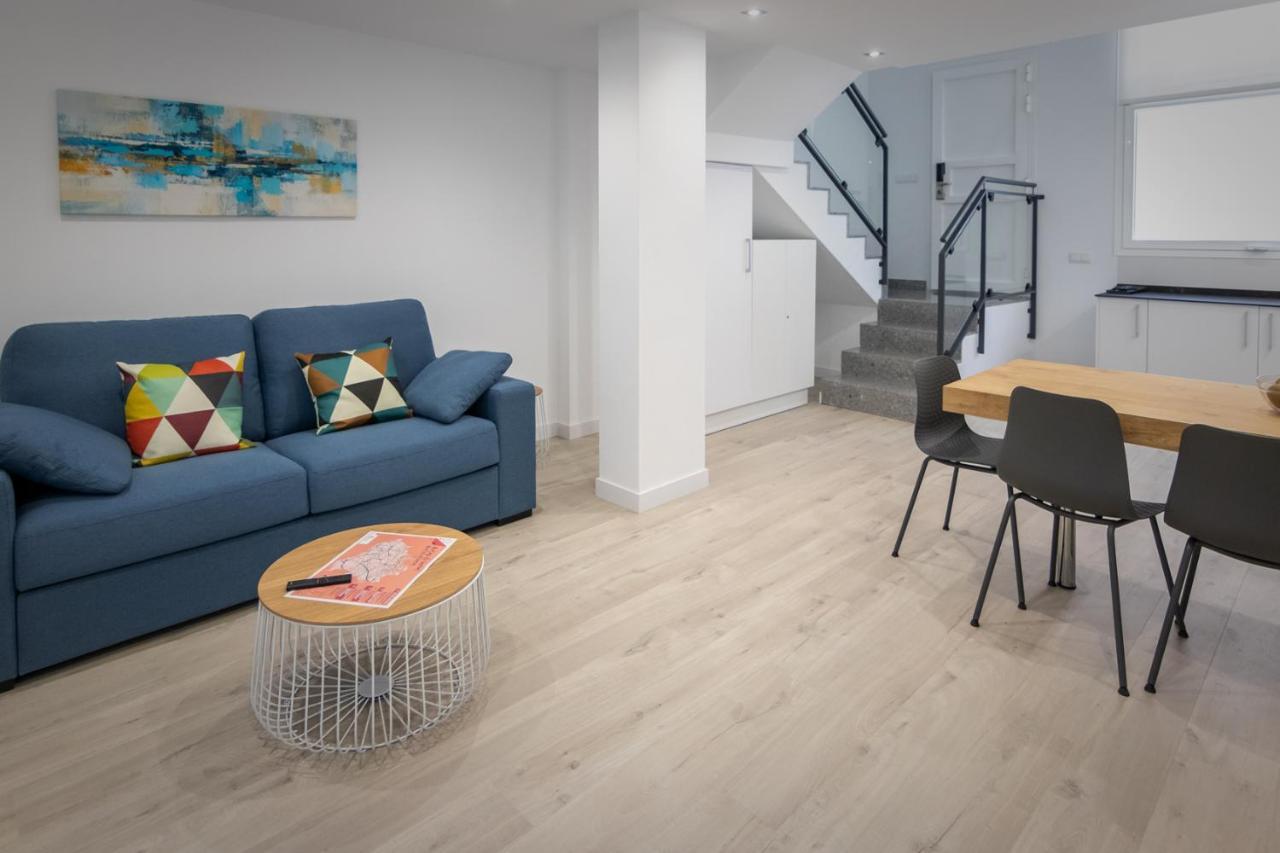 Apartamentos Soria Suites ภายนอก รูปภาพ