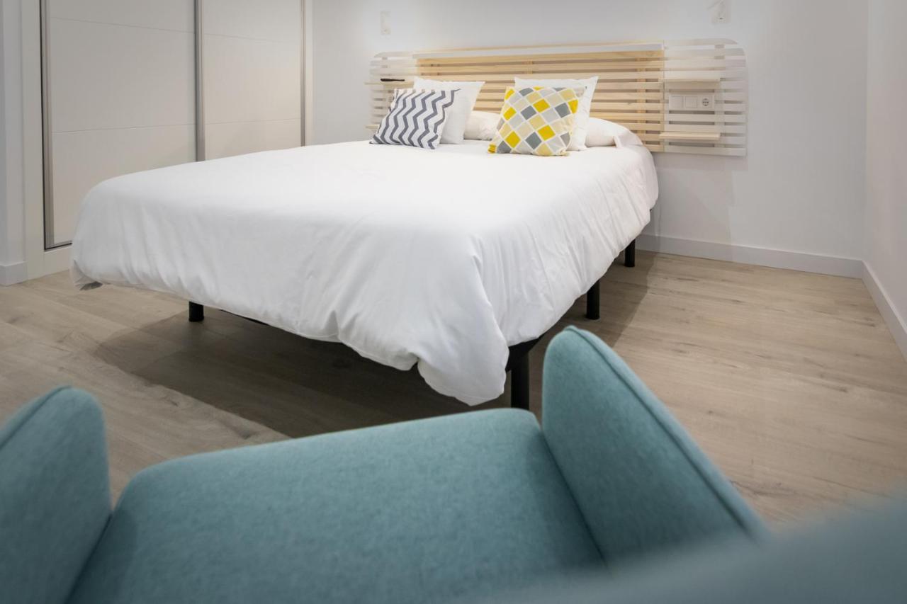 Apartamentos Soria Suites ภายนอก รูปภาพ