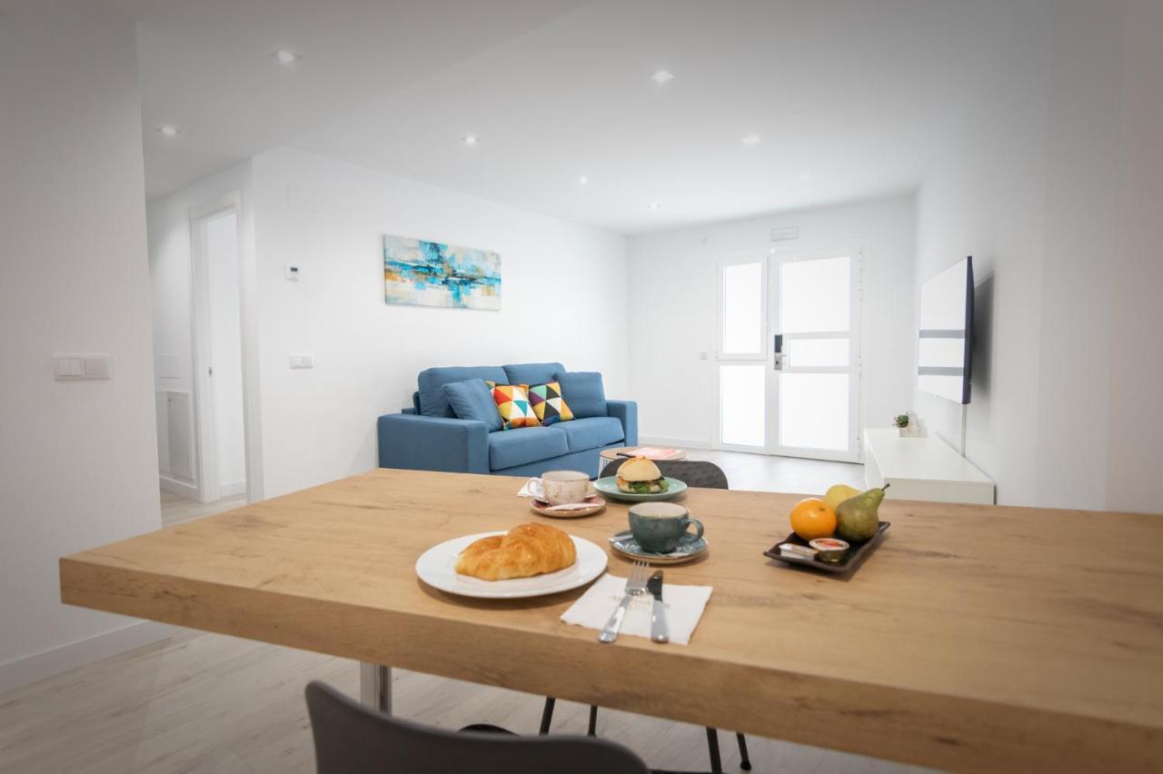 Apartamentos Soria Suites ภายนอก รูปภาพ