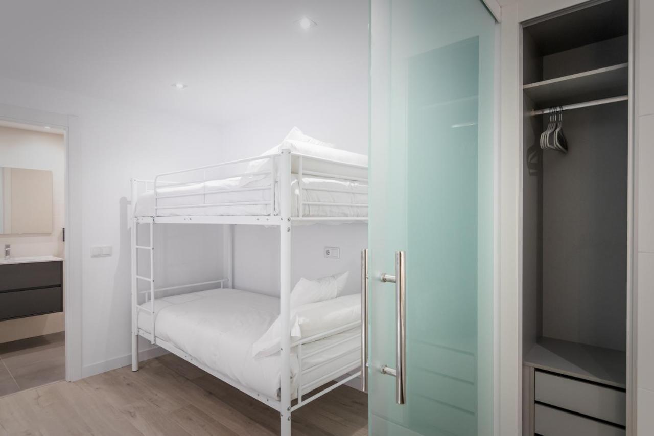 Apartamentos Soria Suites ภายนอก รูปภาพ