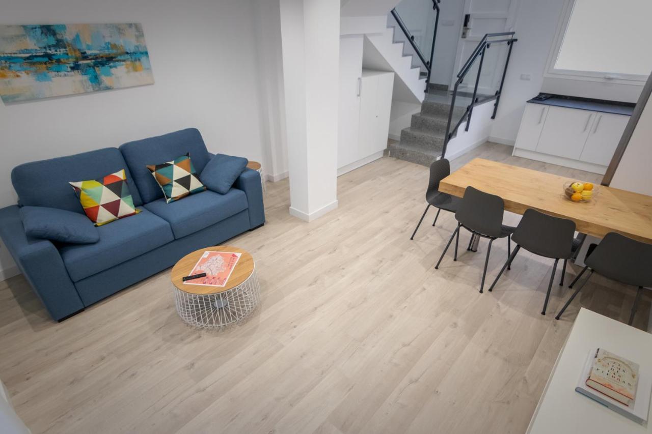 Apartamentos Soria Suites ภายนอก รูปภาพ